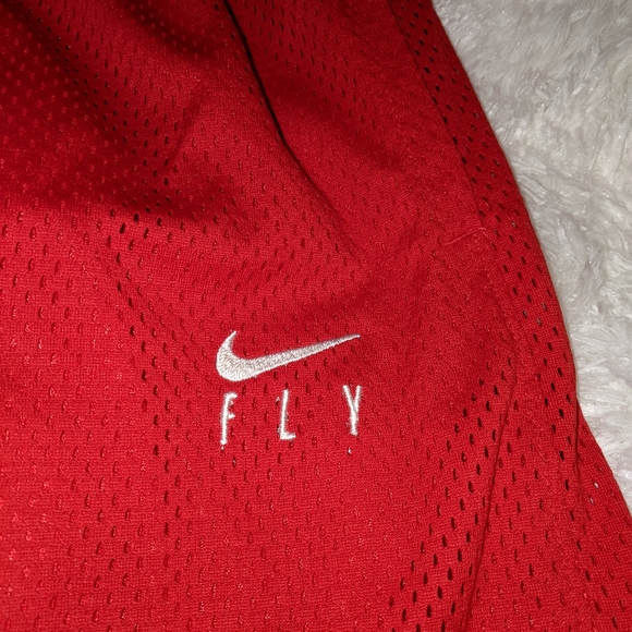 Nwt Nike fly DRI-FIT women's basketball standard fit red shorts - Picture 12 of 15